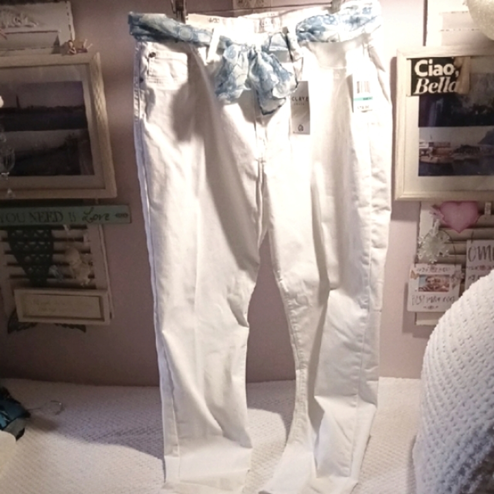 Chic⚜️CURVE APPEAL White Pants with Blue Scarf  Patterned Belt 16/33